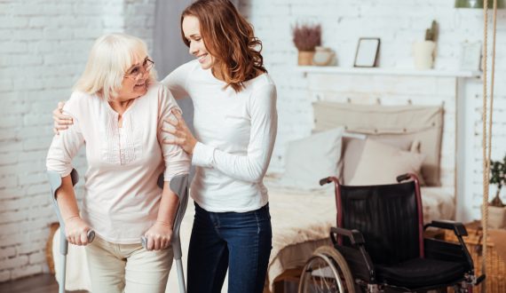 baka, kćer, unuka, dom